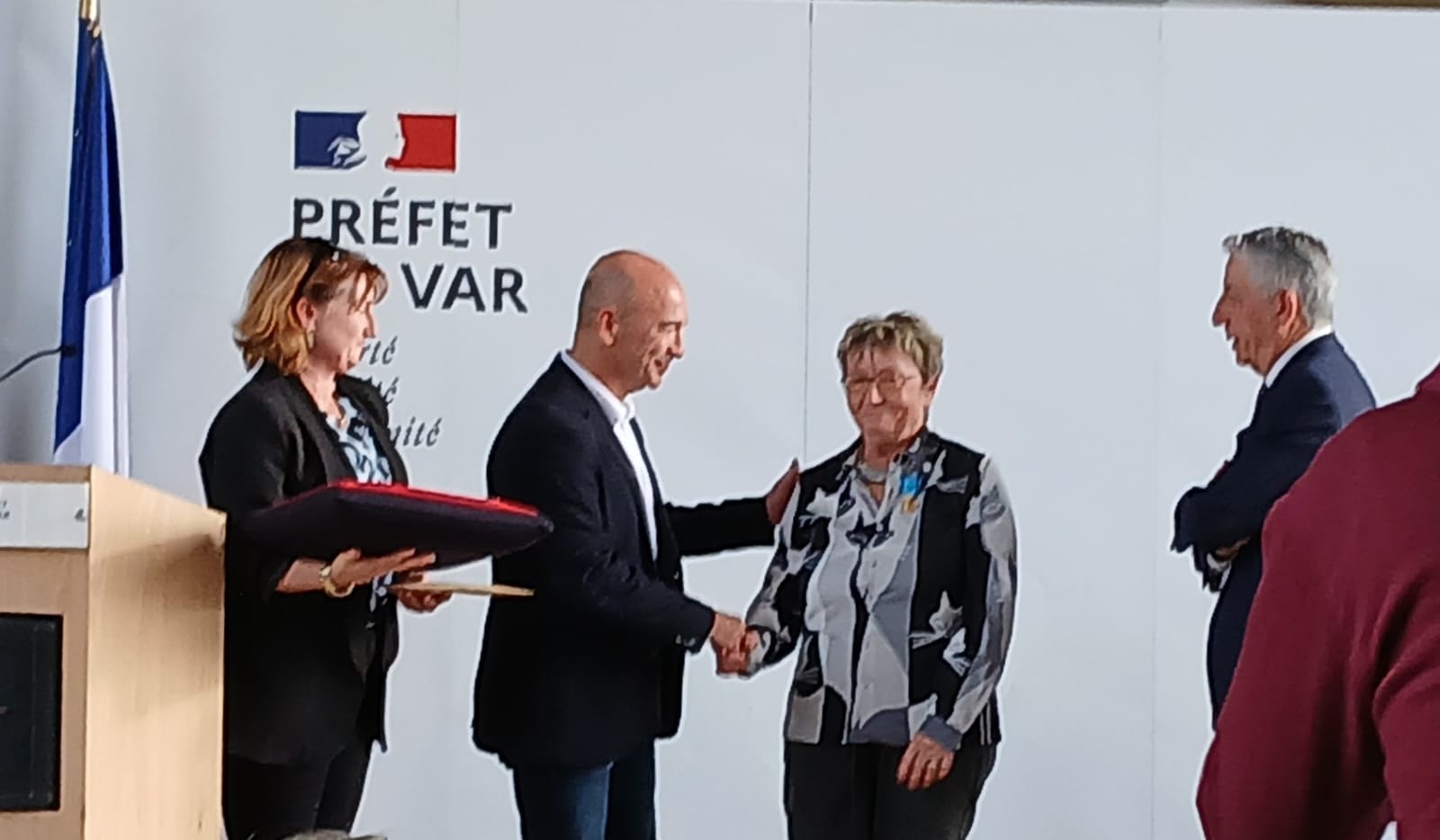 Médaille Jeunesse et sport Josette Cointault 2.jpg